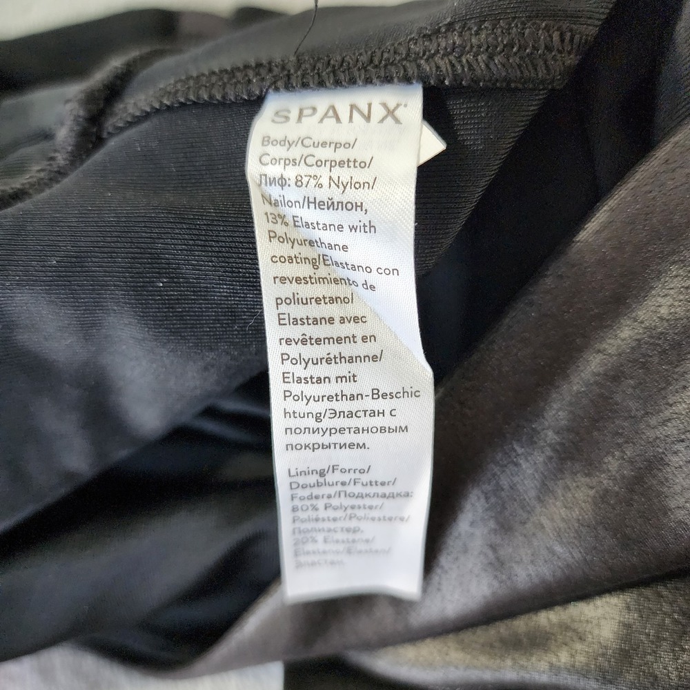 SPANX- Faux Leather Hip-Zip Leggings Black Size Large Pants Front Zip - Picture 6 of 12
